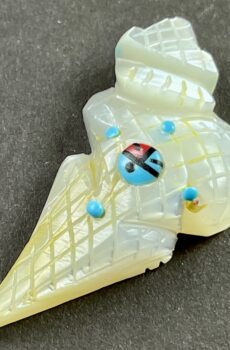 White Mother of Pearl Lizard