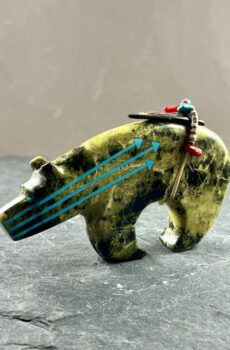 Serpentine bear