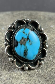 Rare Vintage Persian Turquoise Ring